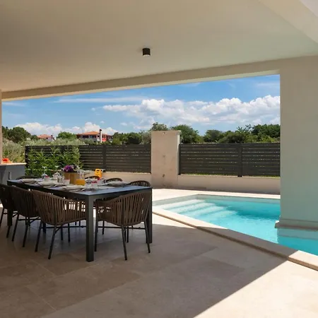 Perla By Villsy Villa