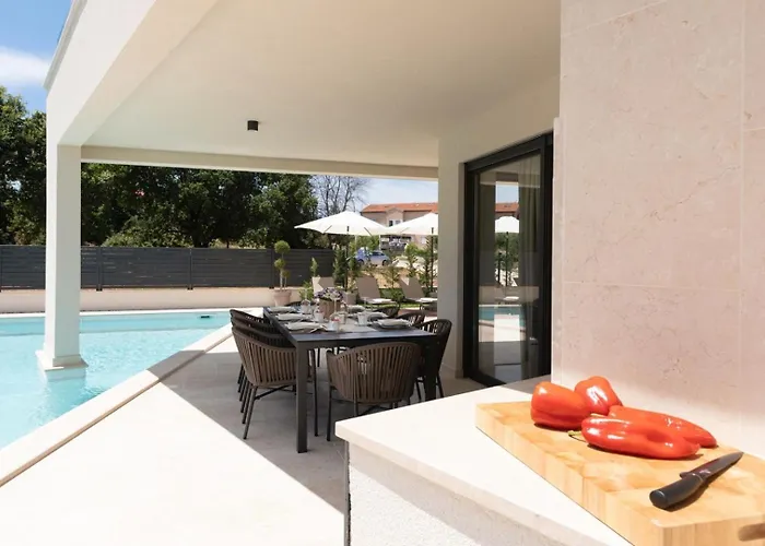 Perla By Villsy Nova Vas (Porec)
